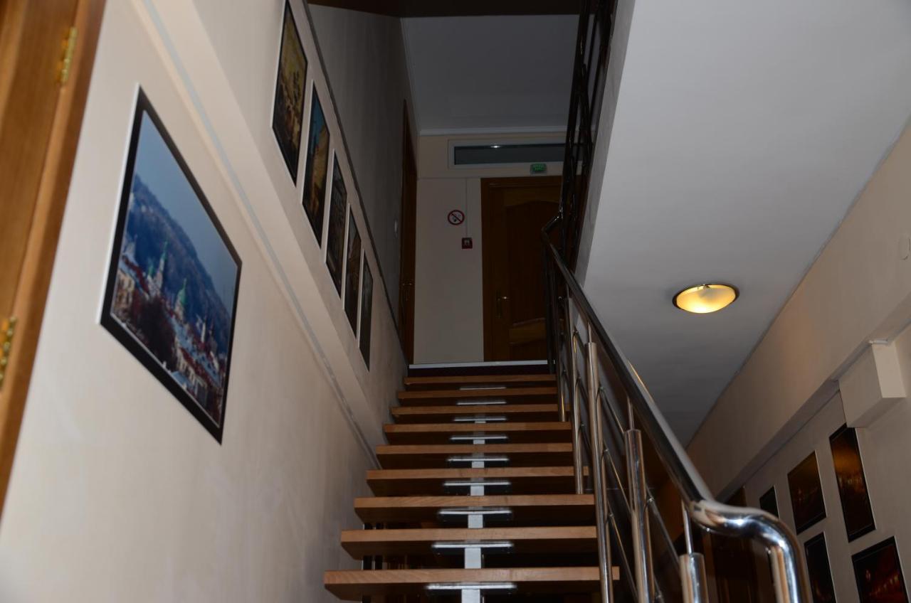 Burger Plus Inn Lviv Dış mekan fotoğraf
